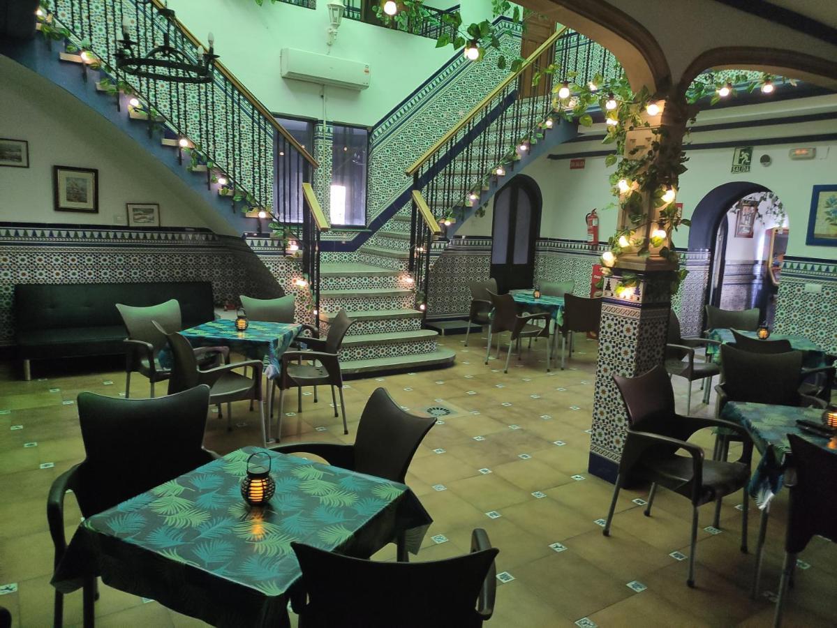Hostal Restaurante Bar Cafeteria La Melchora Posadas Eksteriør bilde